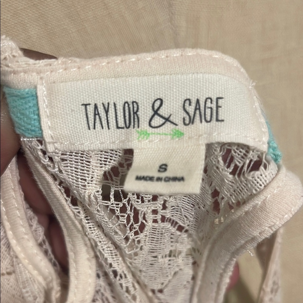 Taylor & Sage Cream Lace Top - Picture 5 of 5